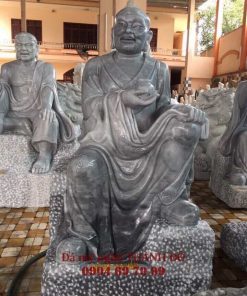 Tượng La Hán Cử Bát
