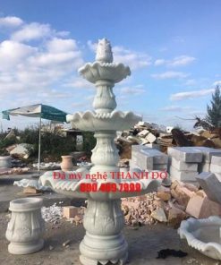 Đài phun nước đá trắng xanh