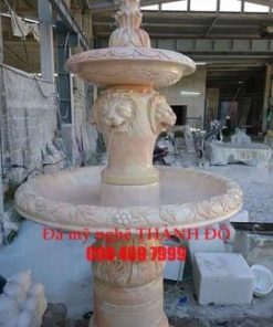 Đài phun nước đá vàng tự nhiên