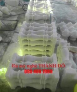 Lan can đá tự nhiên nguyên khối