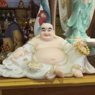 tuong phat di lac de xe o to