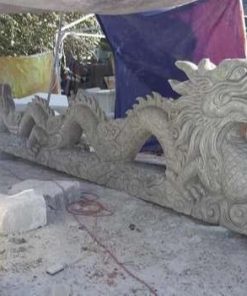 Tượng rồng đá xám