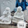 Tượng chú tiểu đọc sách