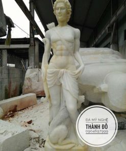 Tượng theo yêu cầu