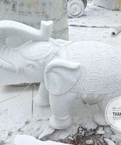 Tượng voi đá cẩm thạch