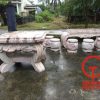 Bàn ghế bằng đá tự nhiên