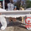 Bàn thờ đá cẩm thạch