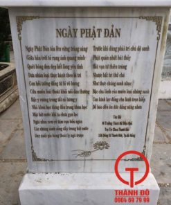 Bảng đá khắc chữ