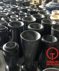 Bình hoa đá đen tự nhiên