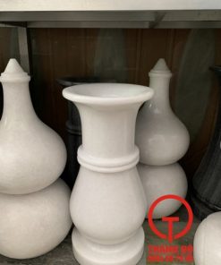 Lọ hoa bằng đá cẩm thạch