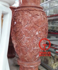 Lục bình đá đỏ