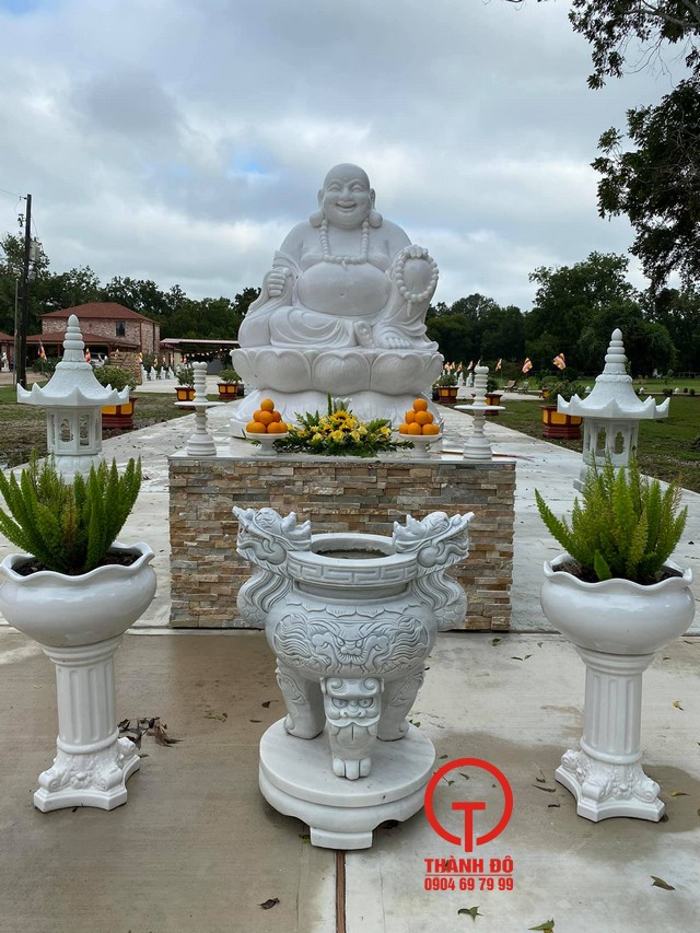 Tượng Phật Di Lặc được đặt ở chùa