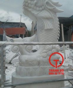 Tượng cá chép hóa rồng bằng đá