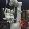 Tượng em bé nghệ thuật