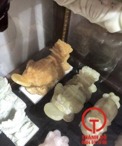 Tượng thiềm thừ kéo bắp cải