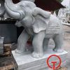 Tượng voi bằng đá xám tự nhiên