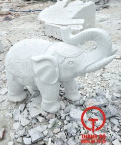 Tượng voi đá cẩm thạch