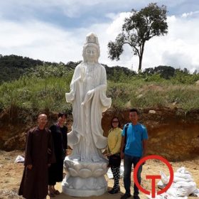 Vận chuyển lắp đặt tượng Quan Âm 3m cho chùa tại Đà Lạt