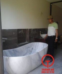 Bồn tắm bằng đá tự nhiên nguyên khối