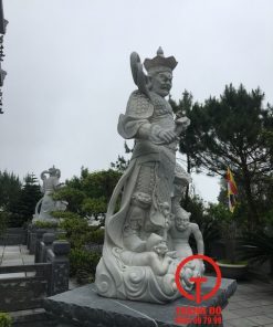 Tượng Tứ Đại Thiên Vương đá xám
